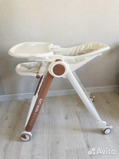 Стульчик для кормления happy baby