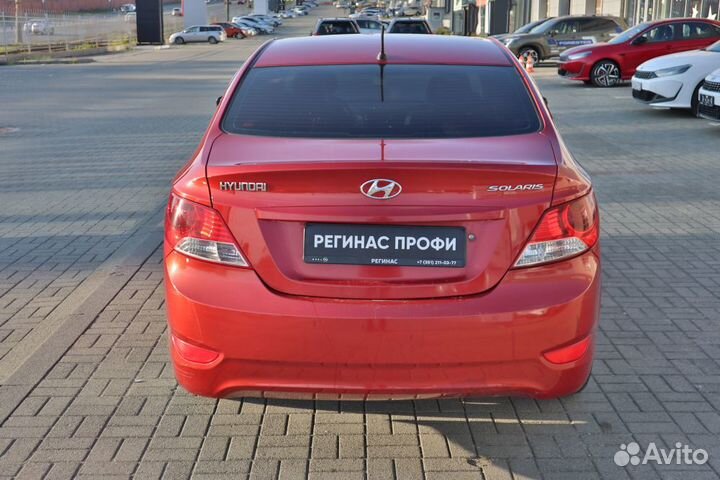 Hyundai Solaris 1.4 AT, 2011, 150 668 км