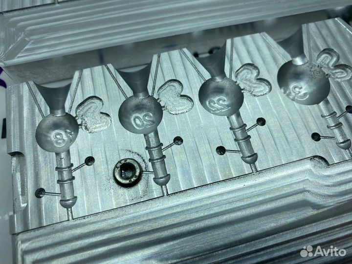 Форма для литья джиг-головок (18-42)