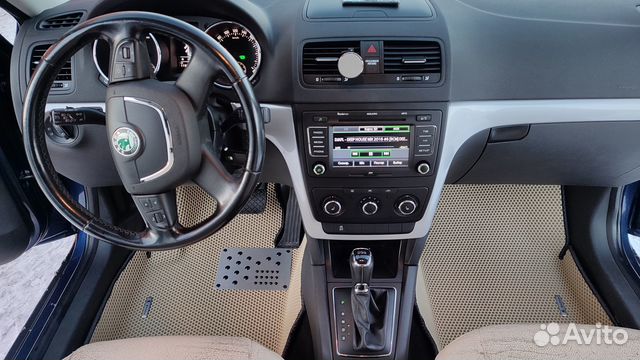 EVA коврики 3D на Skoda Yeti с бортами