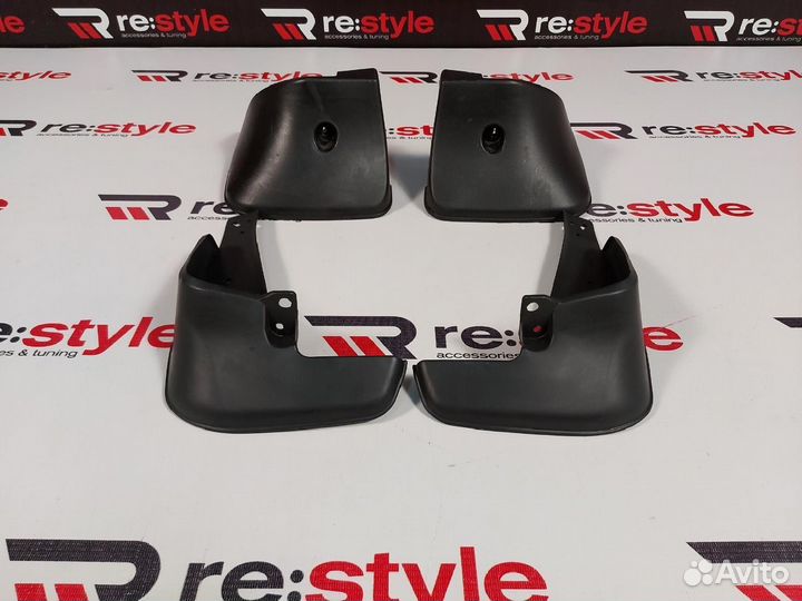 Брызговики Toyota Corolla Spacio 121 01-07 N1430