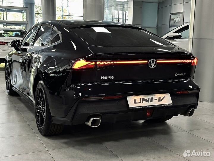 Changan UNI-V 1.5 AMT, 2024