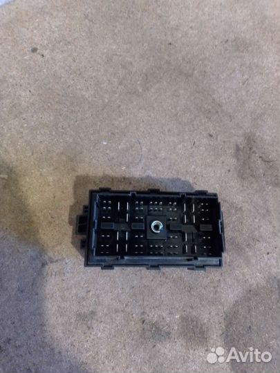 Блок предохранителей Chevrolet Lacetti