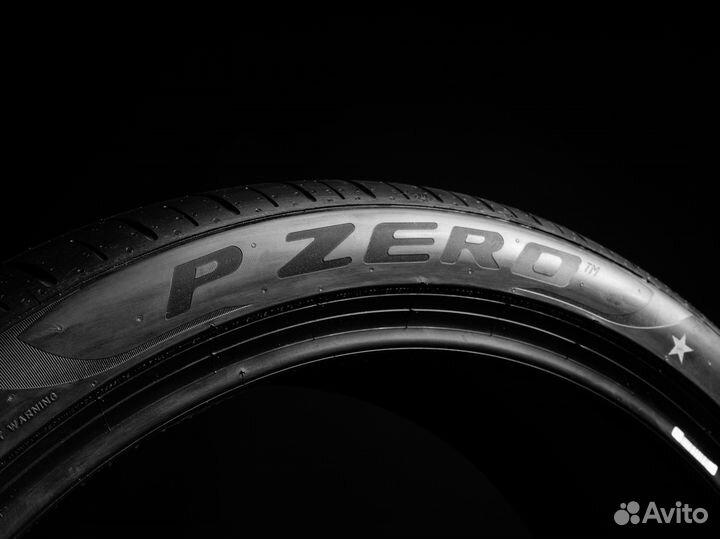 Pirelli P Zero PZ4 295/35 R23 и 255/40 R23 117Y