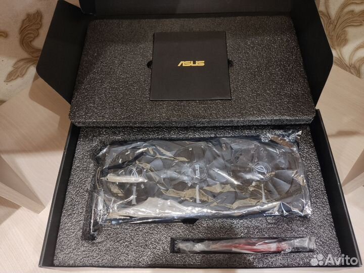 GTX 1080 Ti самый топ asus strix