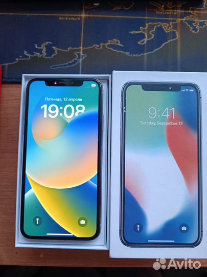 iPhone X, 64 ГБ
