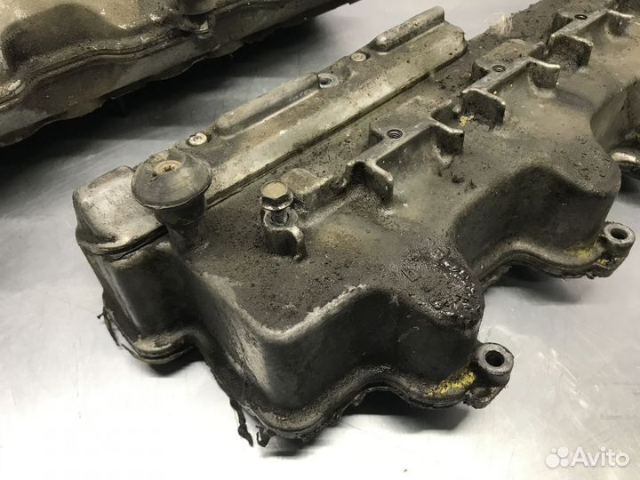 Клапанная крышка Mercedes-Benz S500 (W220) 2001 г