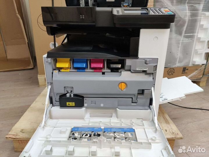 Мфу А3 лазерный цветной kyocera ecosys M8124cidn