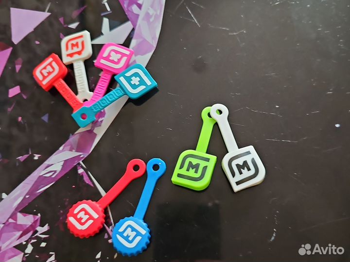 Разновидность скрепыши магнит