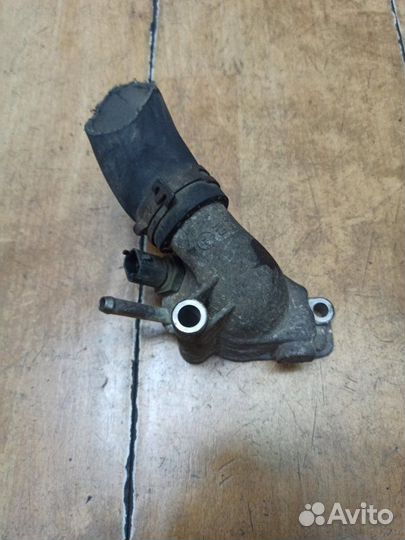 Корпус термостата Opel Astra G Z18XE 2002