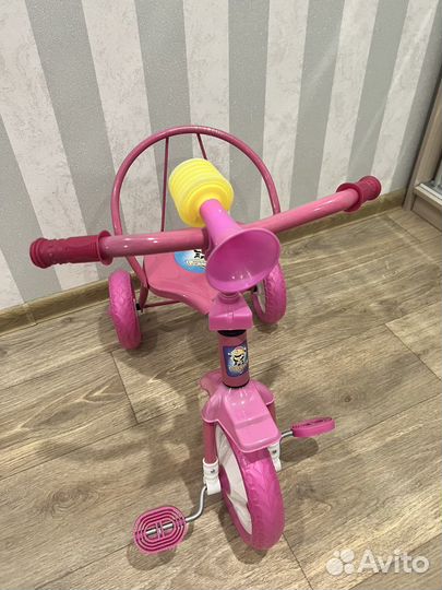 Детский трехколесный велосипед