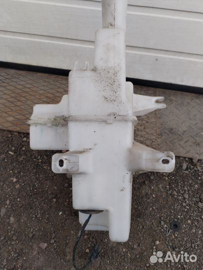 Бачок омывателя солярис 2