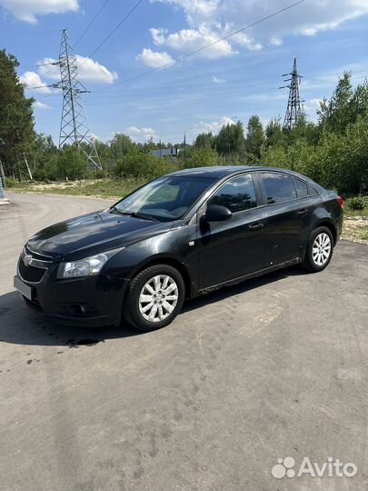 Chevrolet Cruze 1.8 AT, 2010, 200 000 км