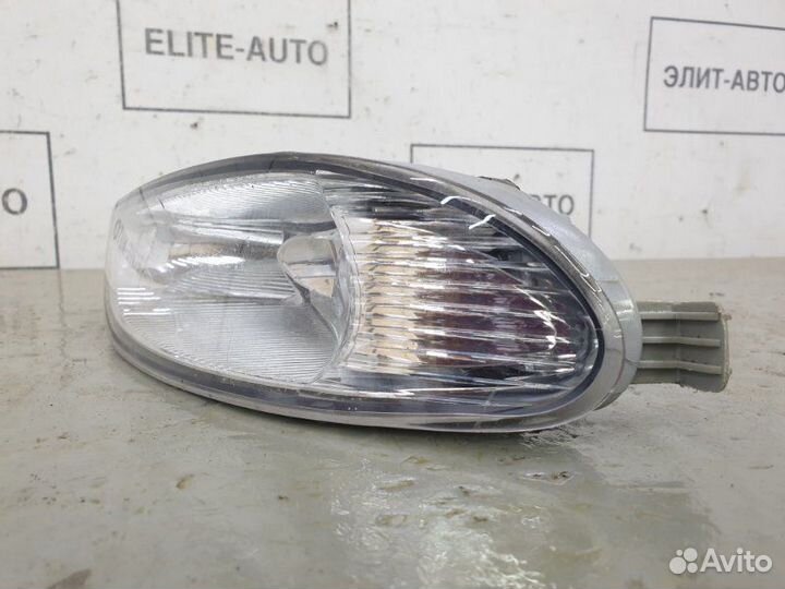 Подсветка номера правая Toyota Camry V40 2.4 2007