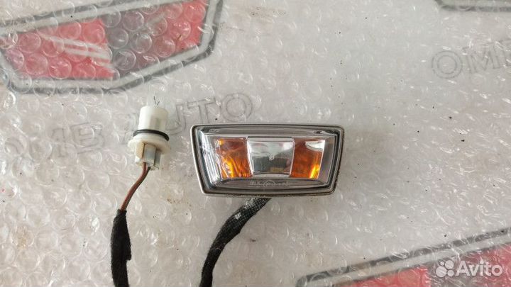 Повторитель поворота левый Опель Астра J GTC