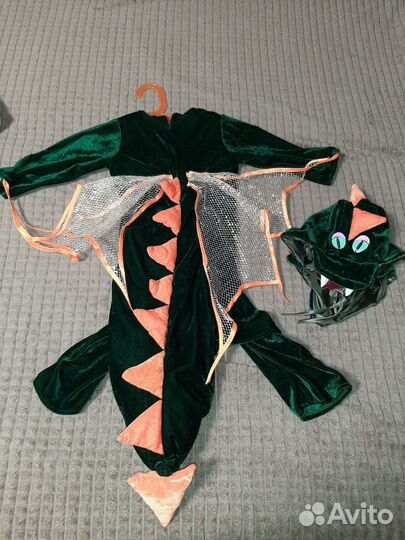 Новогодний костюм дракона