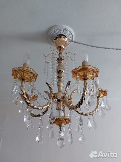 Люстра потолочная
