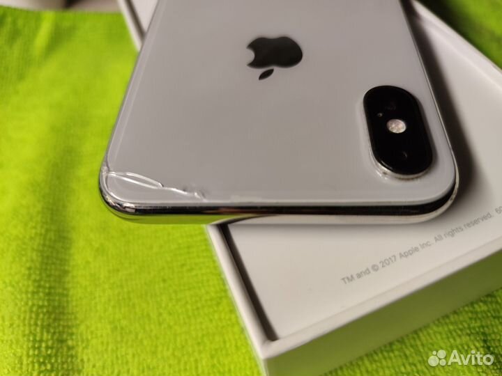 iPhone X, 64 ГБ