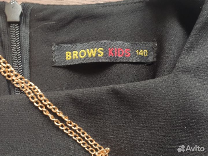 Платье для девочки на рост 140