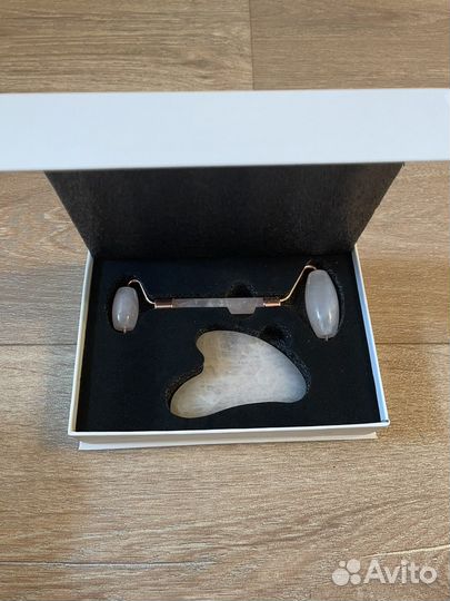 Скребок гуаша