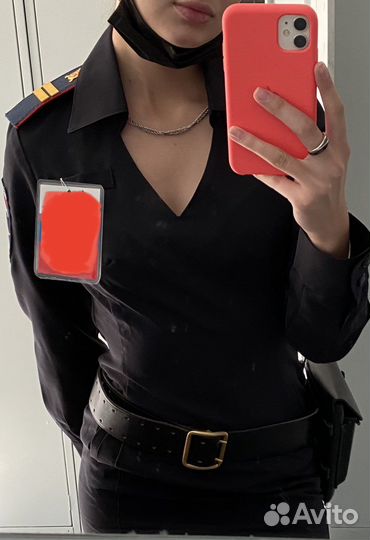 Мужская и женская форма полиции