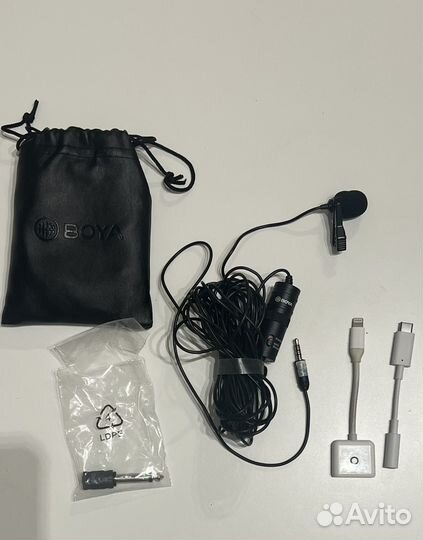 Петличный микрофон boya