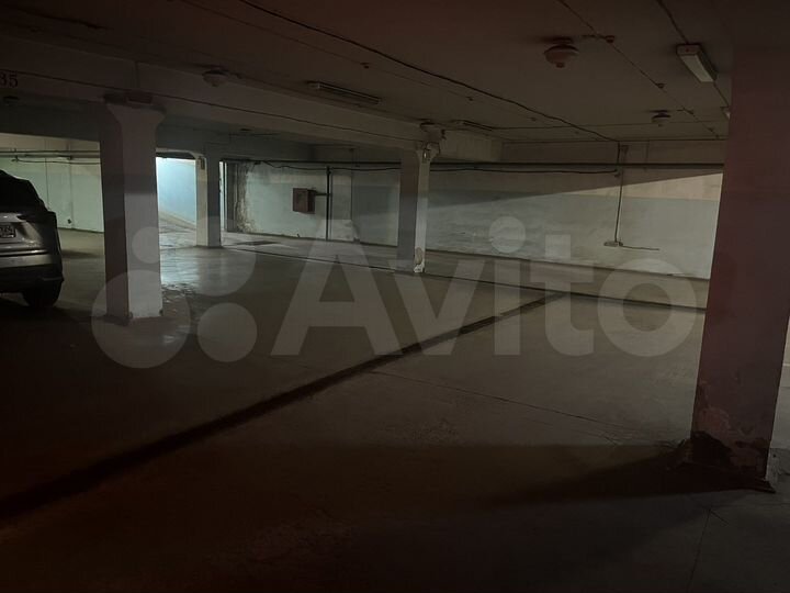 Машиноместо