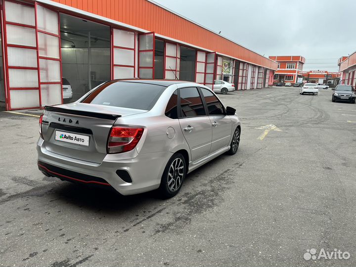 LADA Granta 1.6 МТ, 2021, 100 000 км