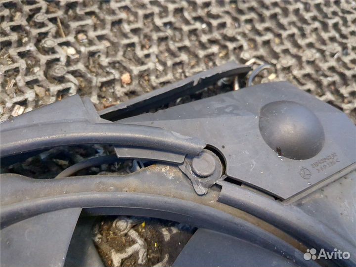 Вентилятор радиатора Mercedes E W210, 2000