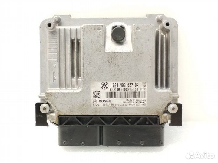 Блок управления двигателем Volkswagen Tiguan 1 2.0