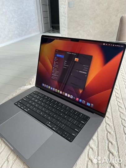 Macbook pro 16 m1 16gb 1tb