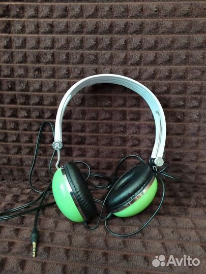 Наушники простые