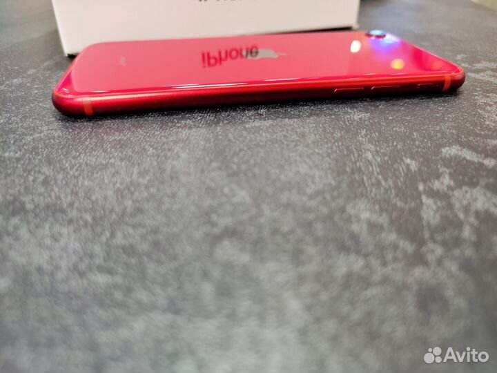 iPhone SE (2020), 128 ГБ