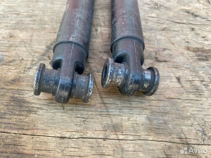 Амортизатор двери багажника Bmw X5 E53 рестайлинг