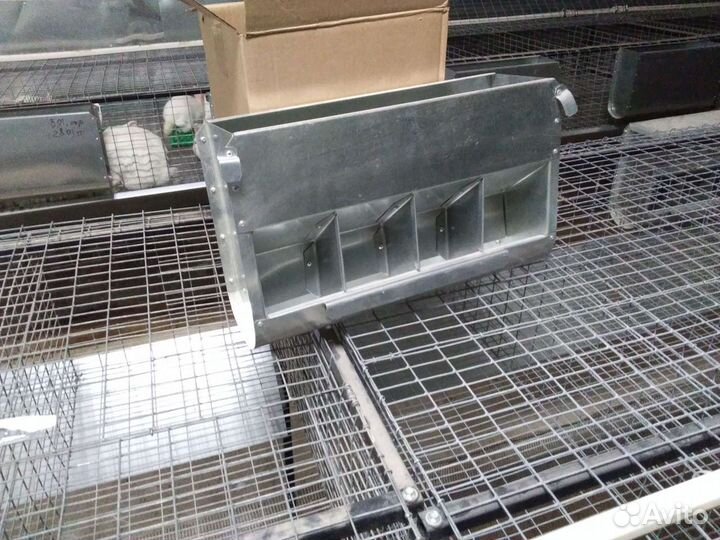 Кормушки для кроликов