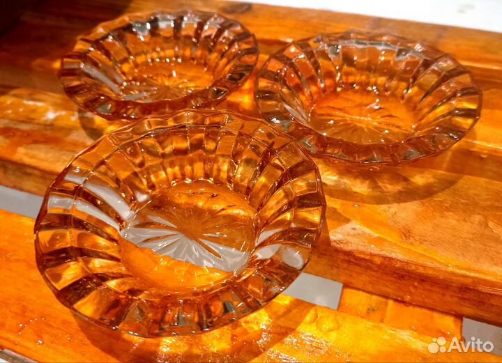 Конфетницы, креманкт, вазы, тарелки посудассср