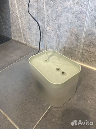 Автопоилка - фонтан для кошек и собак