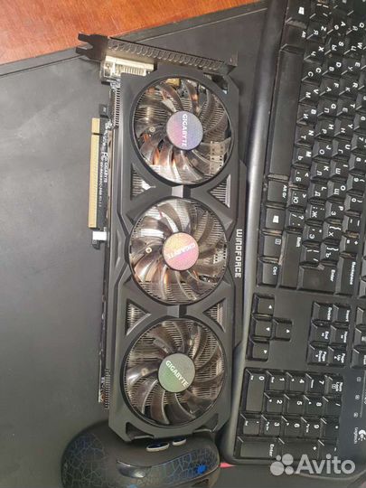 Видеокарта R9 280X