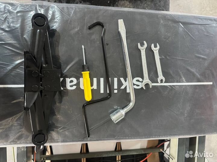 Электро трицикл Skillmax tlh-004