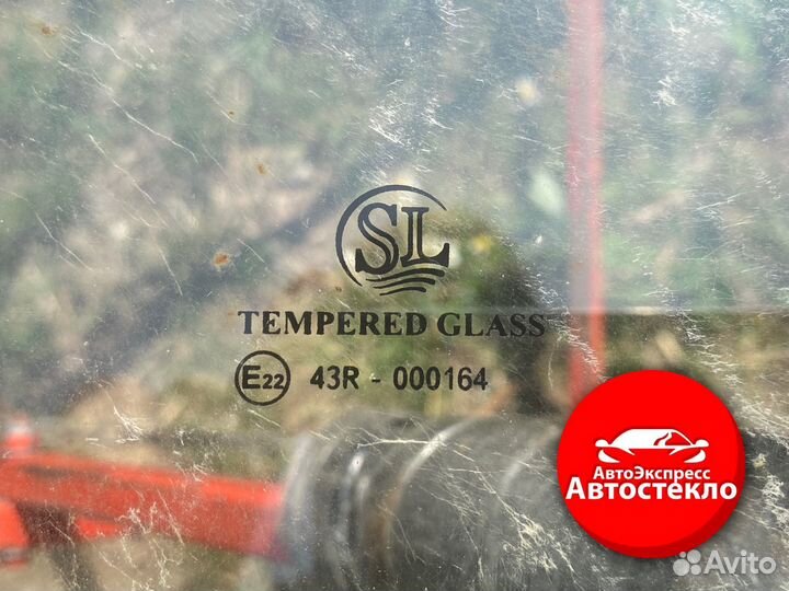 Стекло задней двери ваз 2110