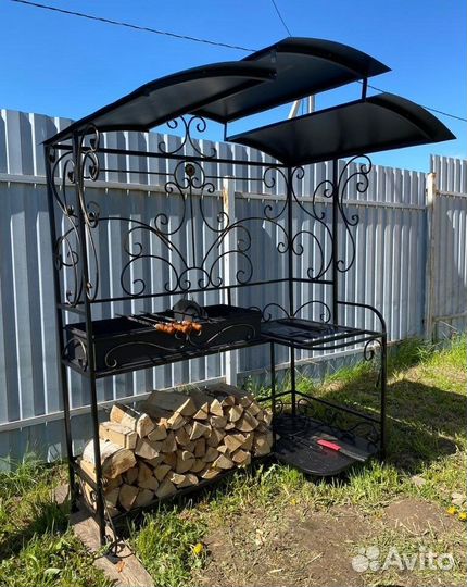Кованный мангал с печкой