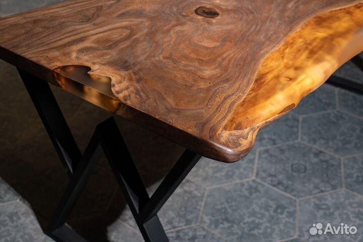 Стол обеденный из слэба