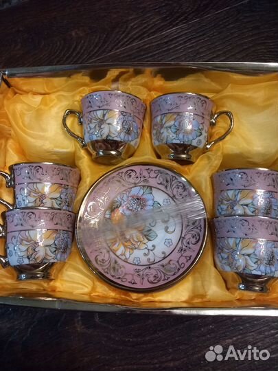 Красивый кофейный сервиз новый