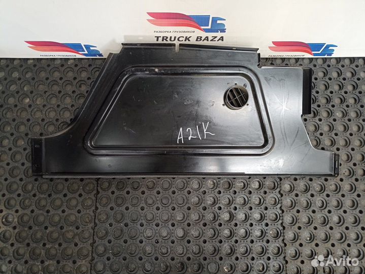 A9406800807 Накладка спальника правая