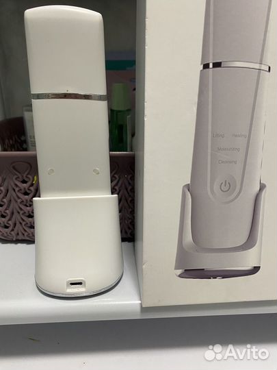 Ультразвуковой прибор для чистки лица