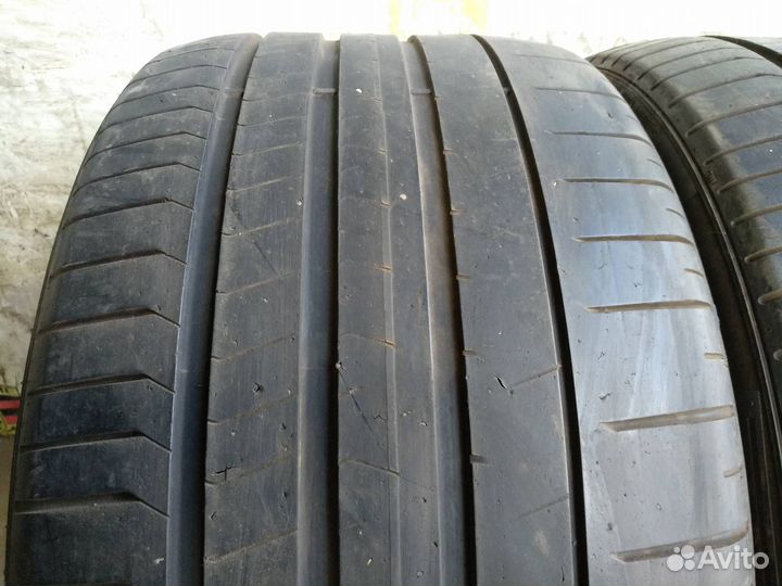 Pirelli P Zero PZ4 315/30 R21 105Y
