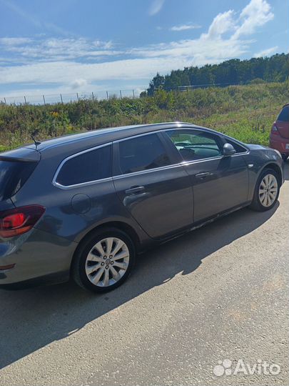 Opel Astra 1.6 AT, 2011, 270 000 км