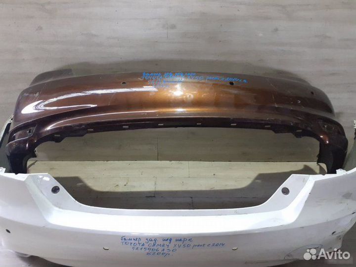 Бампер задний Toyota