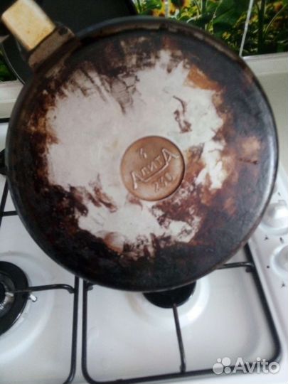 Сковорода блинная литая
