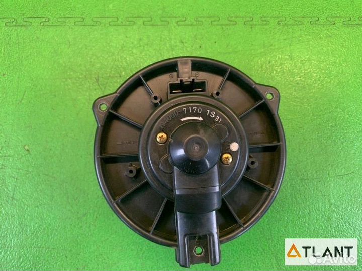 Мотор печки toyota grand hiace